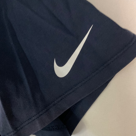 Nike training tee , Dallas Cowboys NFL Training shirt size 2XL.  M21 - Picture 4 of 7